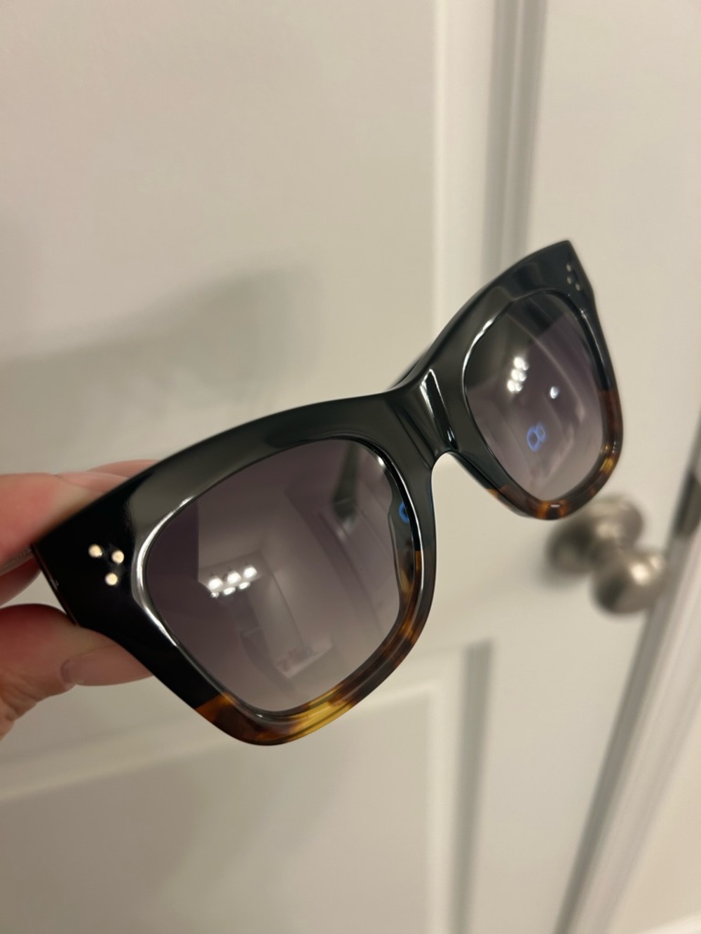 Celine Cat Eye Sunglasses CL4004IN Black/Tortoise - Picture 4 of 8